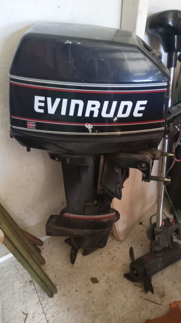 Evinrude Boat Motor