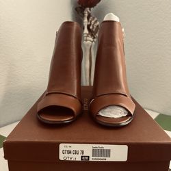  Coach Women Boots 
