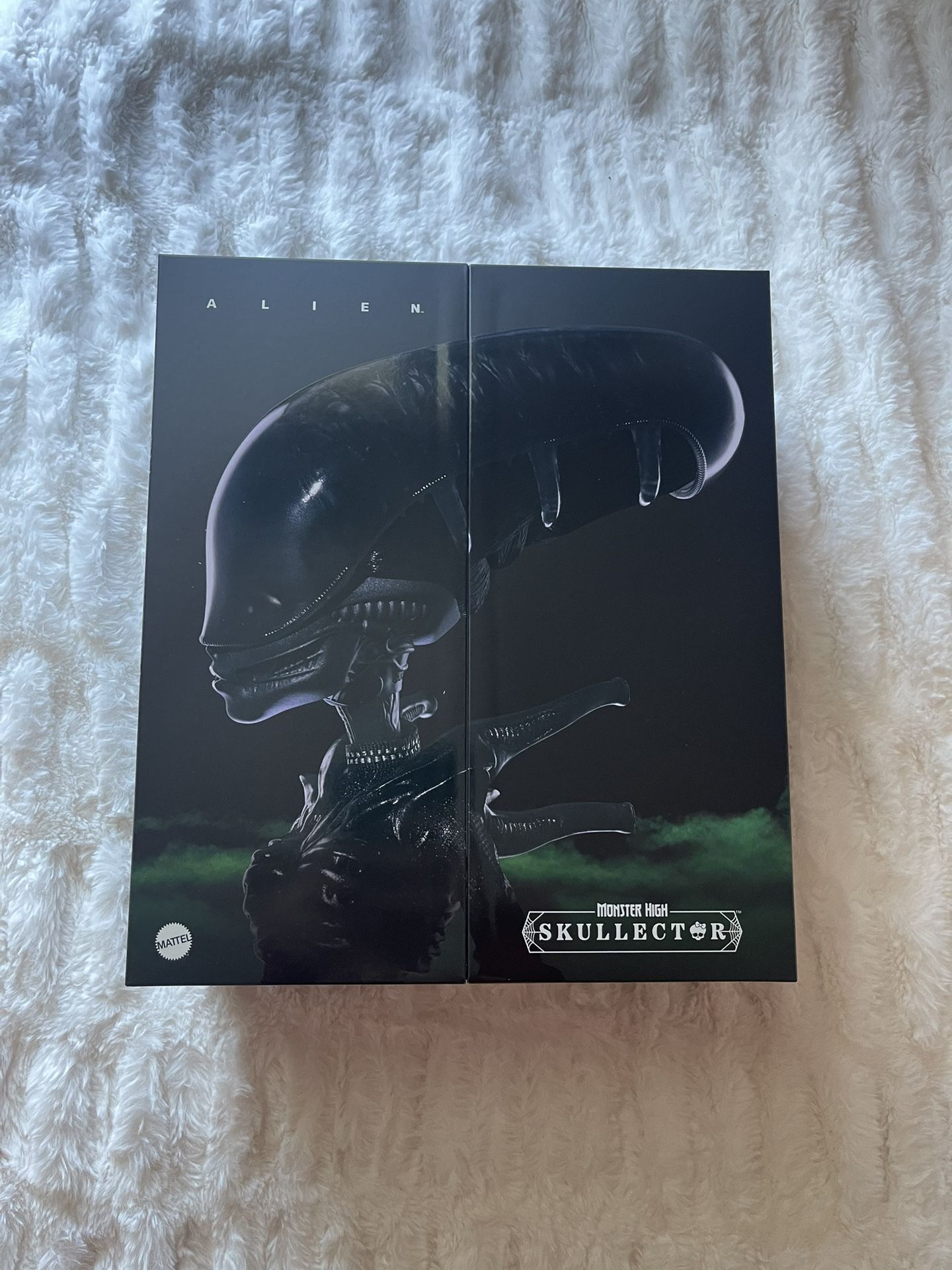 Mattel Monster High Skullector Alien Doll NEW