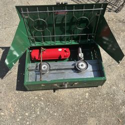 Vintage Coleman 413G Two Burner Stove Camp Stove