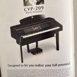 Yamaha Digital Piano CVP 209 Plus Discs And Books