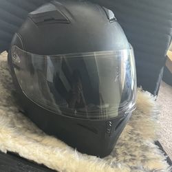 Matte Black Full-Face Helmet - Great Condition