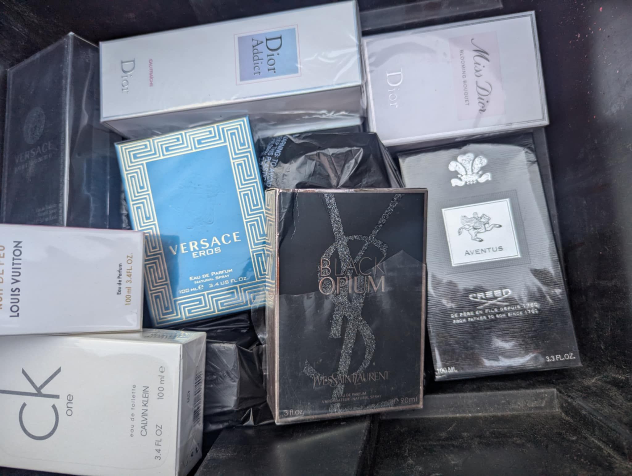 Cologne / Perfume