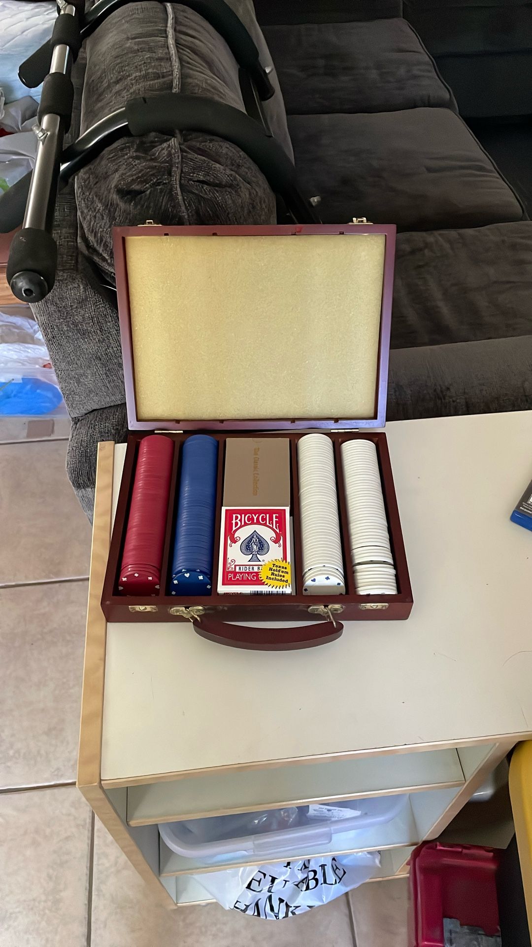 Vintage Poker Chip Set