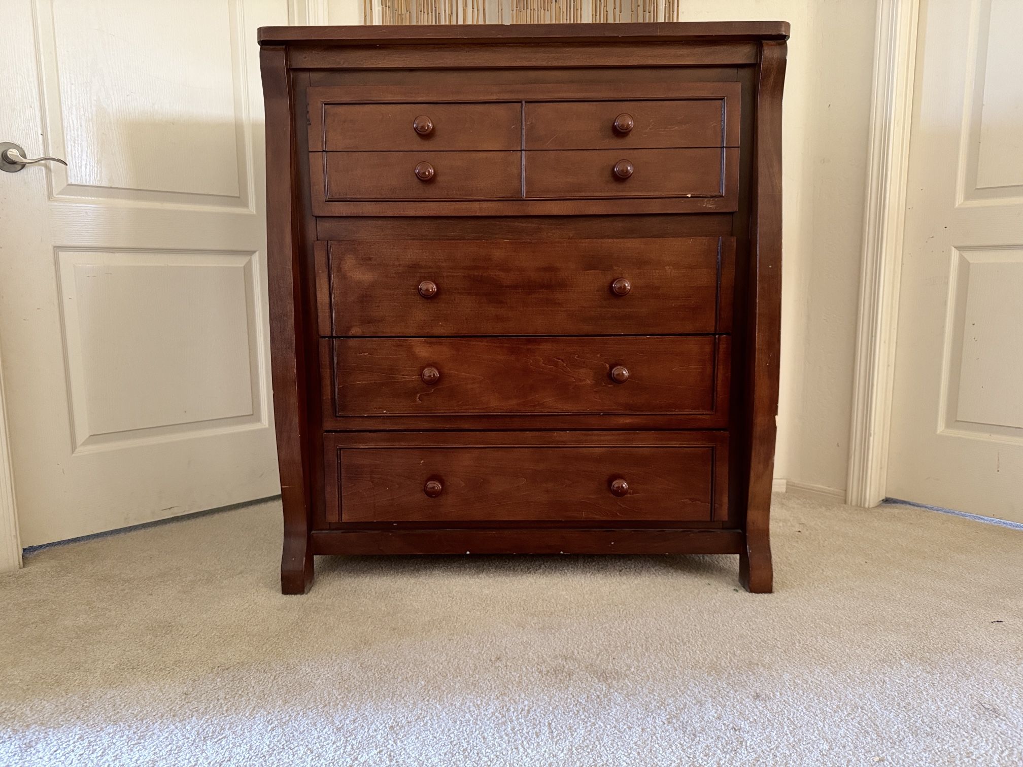 Wood Dresser