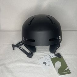 Ski and snowboard helmet