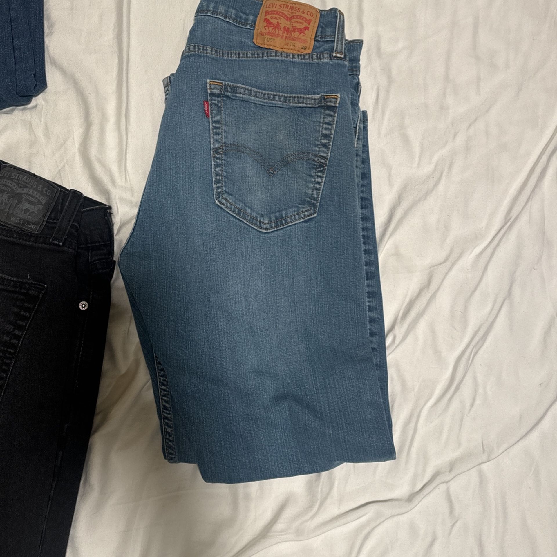 Levis 34/30 $14 Each
