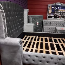 New 4 Piece Queen Bedroom Set Queen Bed Frame Dresser Mirror And Night Stand