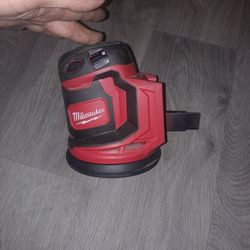 Milwaukee 5" Random Orbit Sander