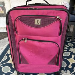 Carry-On Rolling Suitcase (22x14x9)- 4 wheels good zippers. Normal use, see Photos and Video