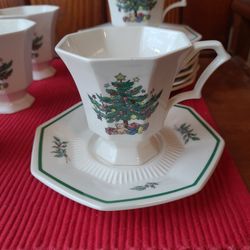 Nikko Christmastime Cup and Saucer Set