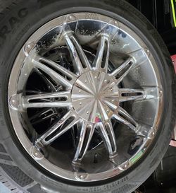 Milanni Chrome Wheels with Tires 20"               (Set of 4)     Two of the tires are almost new!  $300 OBO