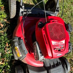 Troy-Bilt TB230 Self-Propelled Gas Lawn Mower