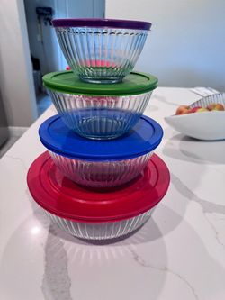 Glass Mixing Bowl Set with Lids