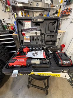 Brand New RIDGID RP 350 ProPress Press Tool Kit – Never Used