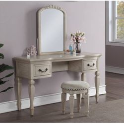 VANITY SET  ANTIQUE  WHITE NEW IN 📦 ☎️1714586,2564 