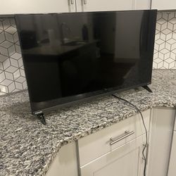 32 Inch Television 