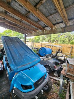 Bintelli Beyond 6P Golf Cart