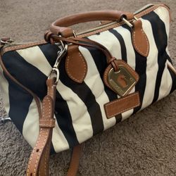 Dooney & Bourke Purse