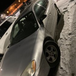 2004 Ford Taurus