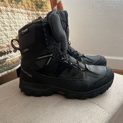 Salomon All Black Insulated Hiking Boots