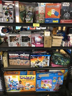 Lot full of toys, puzzles and items retail $500+