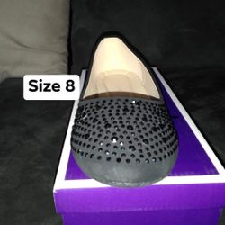 New Women’s Flat Shoes Size 8