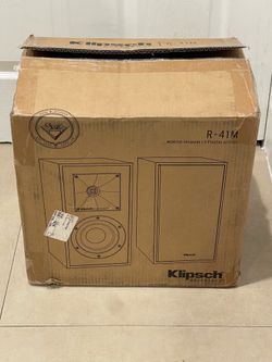 Klipsch R-41M bookshelf speaker