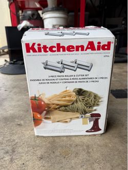 KitchenAid 3-Piece Pasta Roller Cutter Set KPR A used