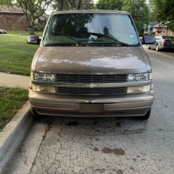 2000 Chevrolet Astro