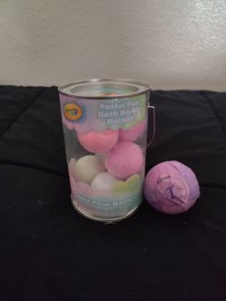 Bath bombs lavender scented