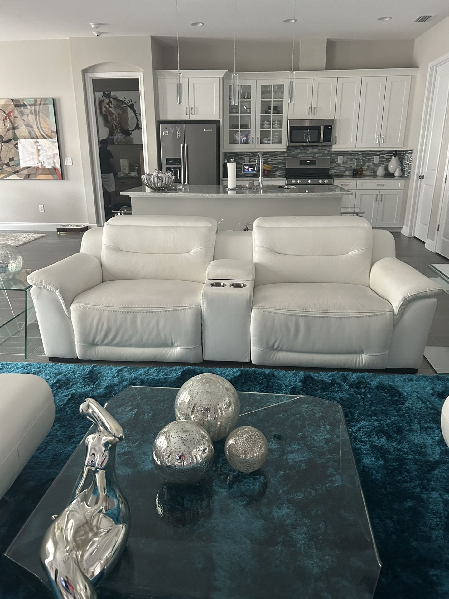 Modern White Leather Sofa and Chairs w/Ottomans