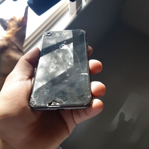 Broken Iphone 8 for Sale in Phoenix, AZ OfferUp