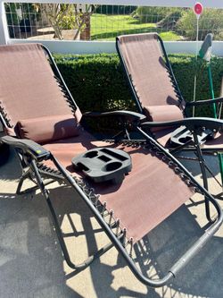 Zero gravity chairs