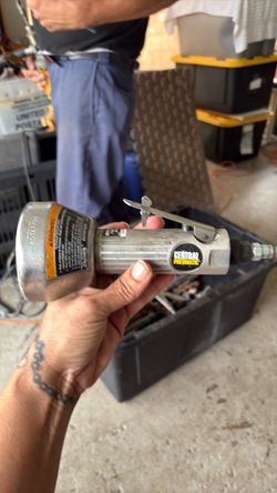 Central Pneumatic Air Die Grinder