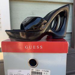 GUESS Sandals Size 6.5
