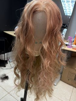 30” Synthetic Blonde Wig 