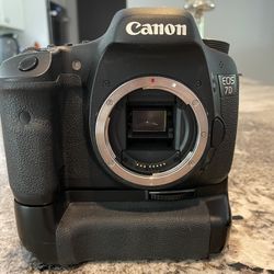 Canon 7D Battery Grip 