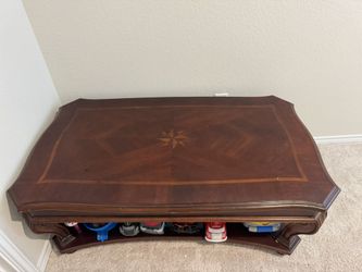 1 Coffee Table 2 Side Table