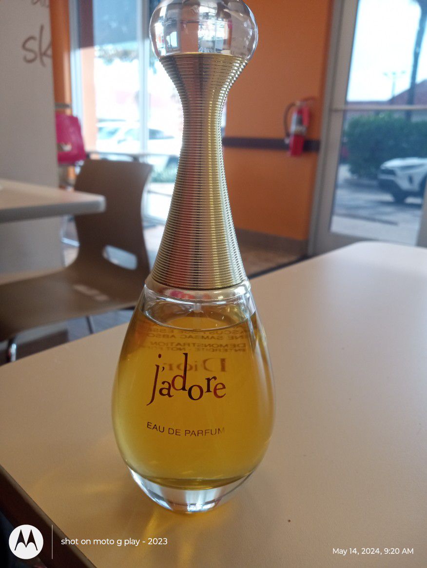 Jadore Perfume 