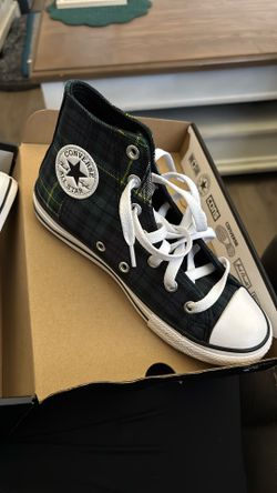 Youth Size 2 Converse
