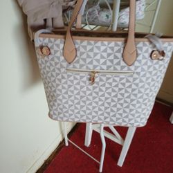 New Purse Matching Cosmetic Bag