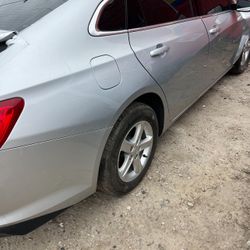 22 Malibu Parts Only 57k Miles Good Motor Transmission