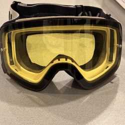 Havin racing infinity goggles