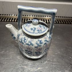 Two tea pots
