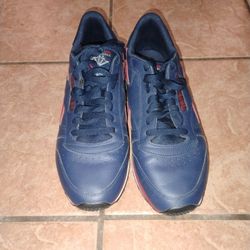 Reebok Classic Leather Clip Shoes.