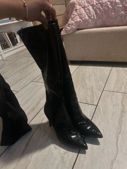 Black crocodile boots