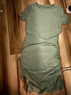Green scrunched dress large