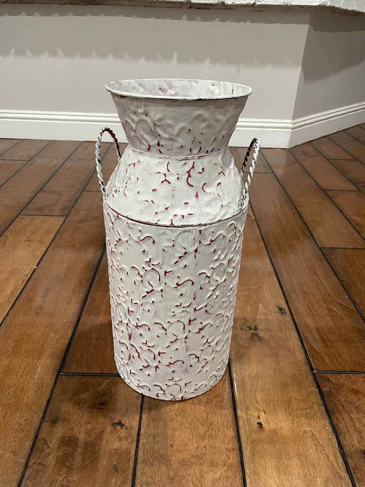 Galvanized Pink/white Vase 
