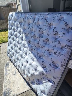 queen mattress with frame